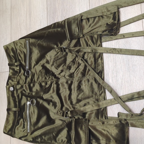 Satin Cargo Skirt - Picture 8 of 16